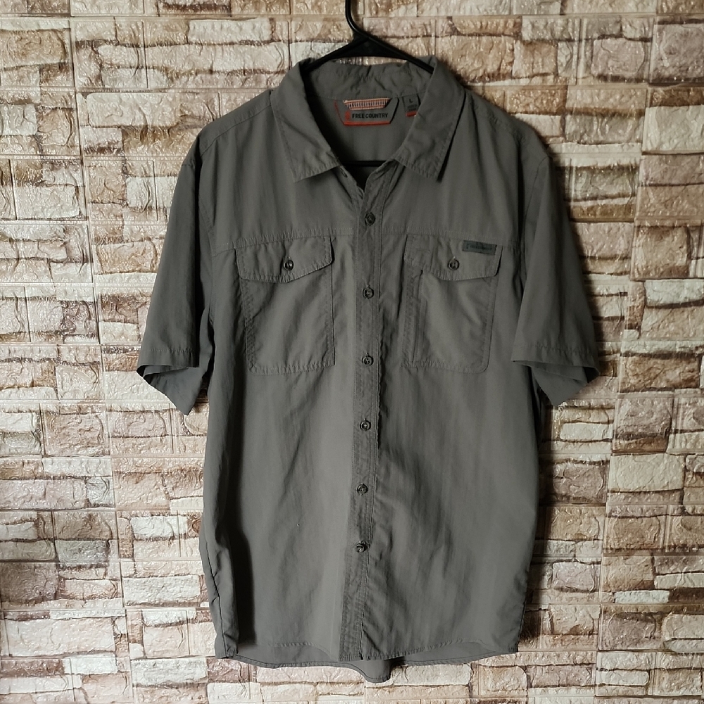 Free Country Men's Gray Short Sleeve Shirt